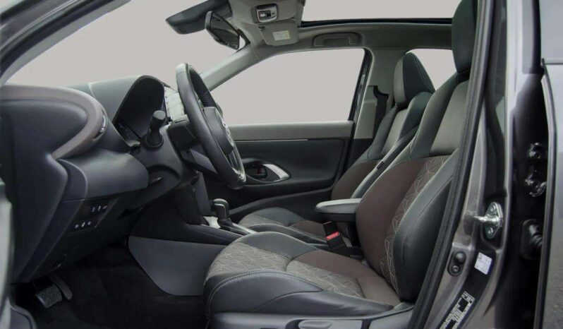 TOYOTA YARIS CROSS 1.5 HYBRID EXECUTIVE PANORAMADAK HEAD-UP HALF-LEDER 360-CAMERA MATRIX LED vol