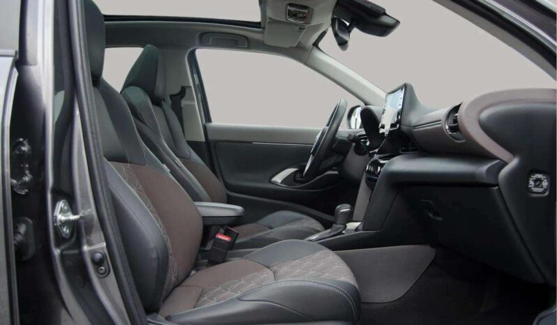TOYOTA YARIS CROSS 1.5 HYBRID EXECUTIVE PANORAMADAK HEAD-UP HALF-LEDER 360-CAMERA MATRIX LED vol