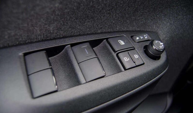 TOYOTA YARIS CROSS 1.5 HYBRID DYNAMIC NAVI-CARPLAY PDC V+A CAMERA ELEK-ACHTERKLEP WINTER PACK vol