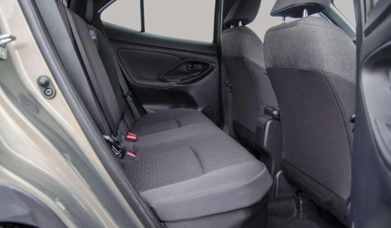 TOYOTA YARIS CROSS 1.5 HYBRID DYNAMIC NAVI-CARPLAY PDC V+A CAMERA ELEK-ACHTERKLEP WINTER PACK vol